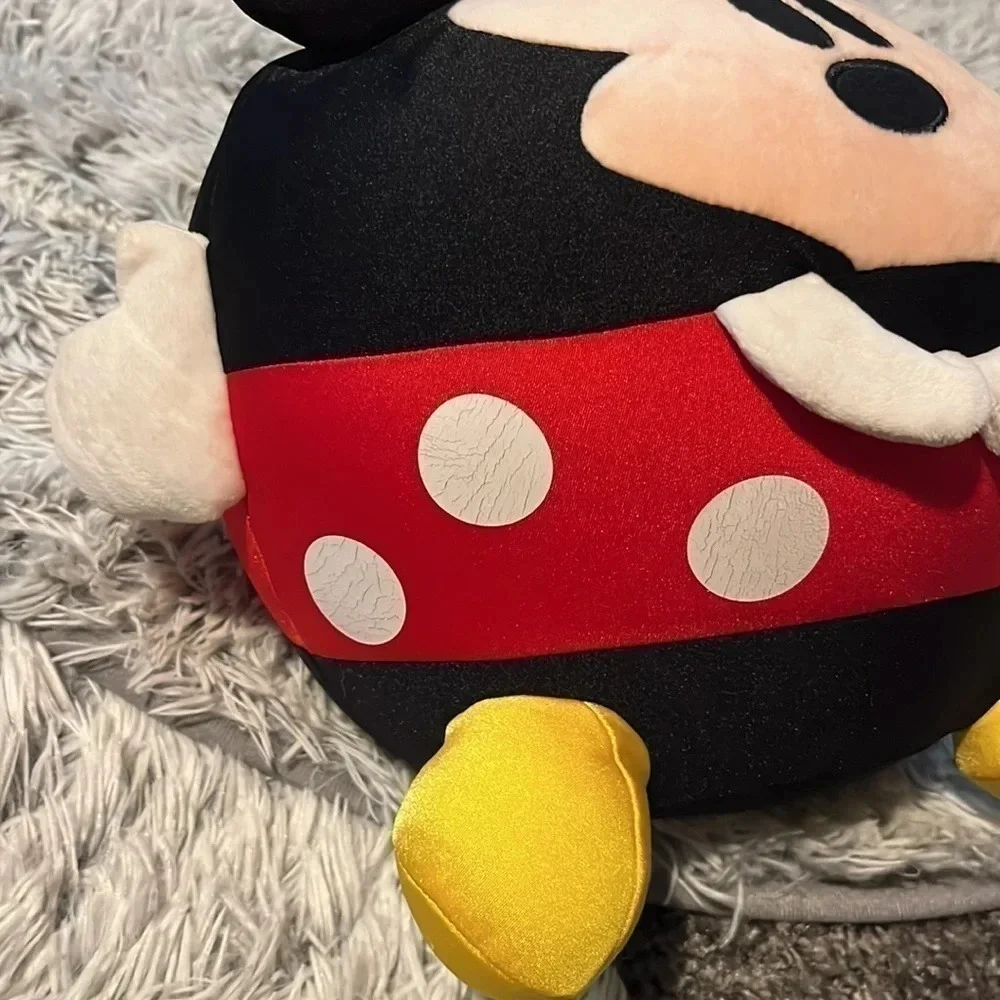 Disney stuffed round